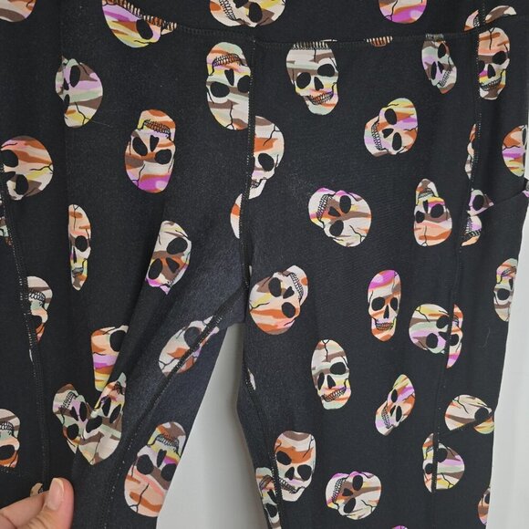 torrid Black Camo Skull Goth Moisture Wicking Active Leggings - Picture 5 of 9